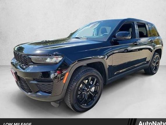 JEEP GRAND CHEROKEE 2025 1C4RJHAG9SC310146 image JEEP GRAND CHEROKEE 2025 1C4RJHAG9SC310146 image